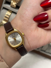 Brown Leather Gold Watch – Classic Elegance