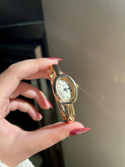 Cartier Baignoire in gold