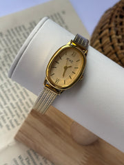Ieke oval in gold