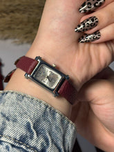 Gedi burgundy 3 in silver