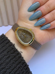 Vintage Teardrop Diamond Watch 3