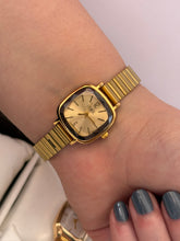 Ieke like a daimond gold