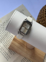 Gedi in silver whithe