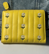 Flower wallet in yellow
