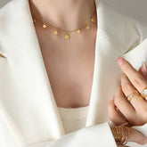 Pure necklace