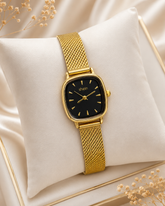 Square watch in black