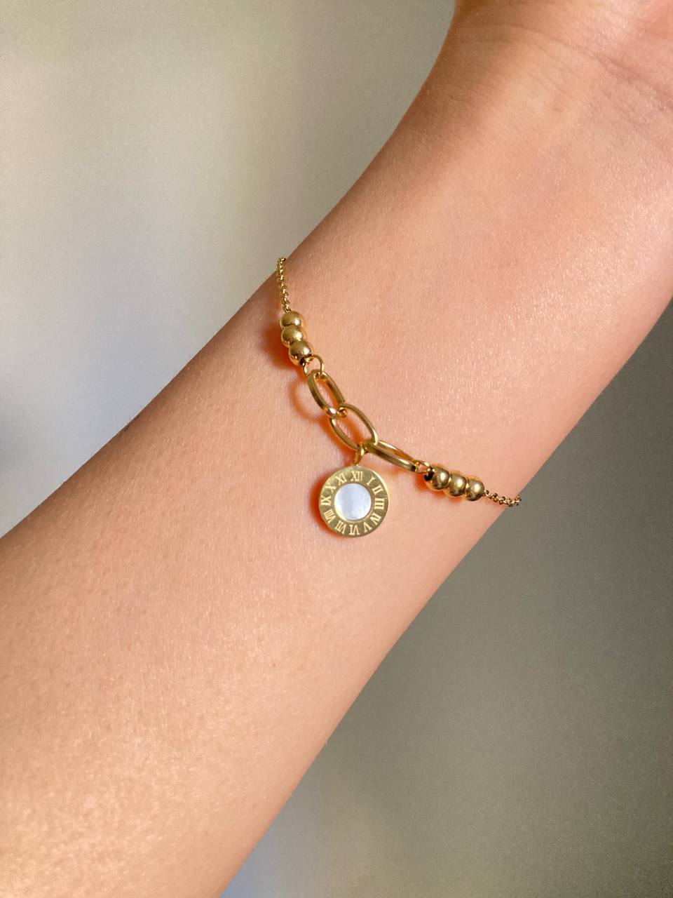 Bvlgari bracelet white