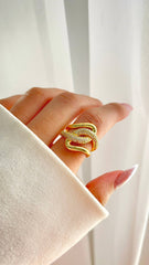 Shiny ring
