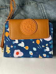 Wallet in flower 1
