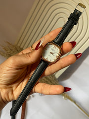 Aailsen watch in black