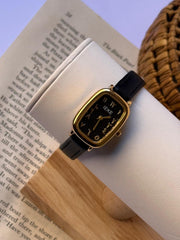 Rectangle ieke in black