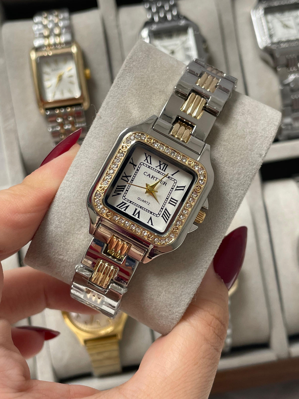 Cartieer tune daimond watch