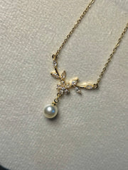 Fawn necklace