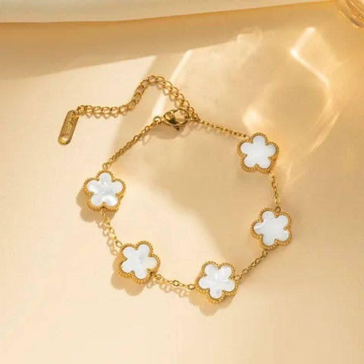 White flower bracelet