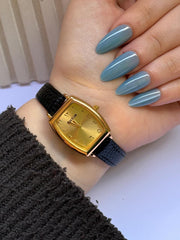 Elegant Arabic Timepiece 4
