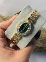 Oval Casio diamond gold in green