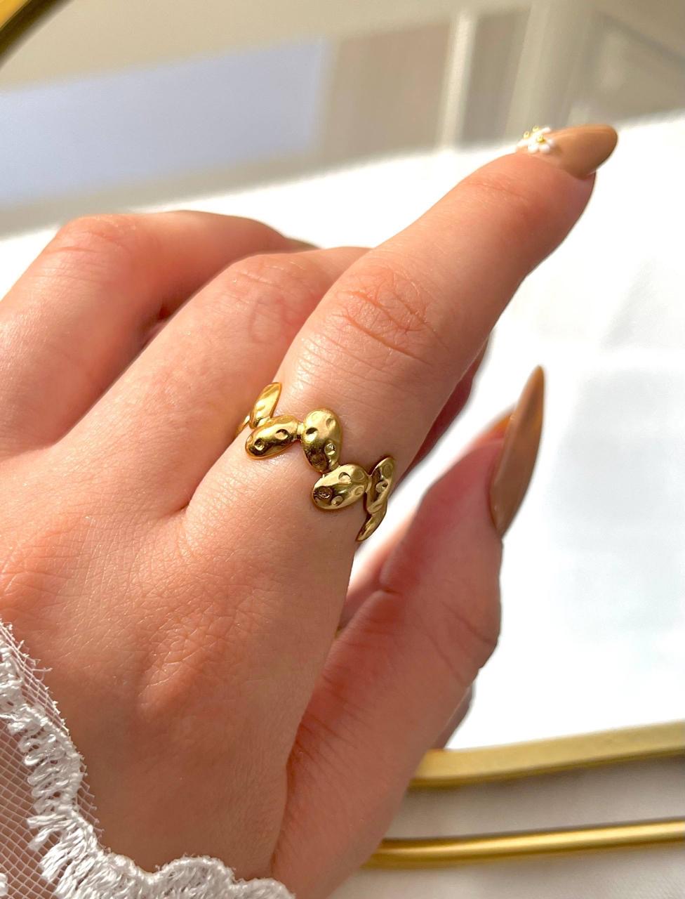 Rocks Ring