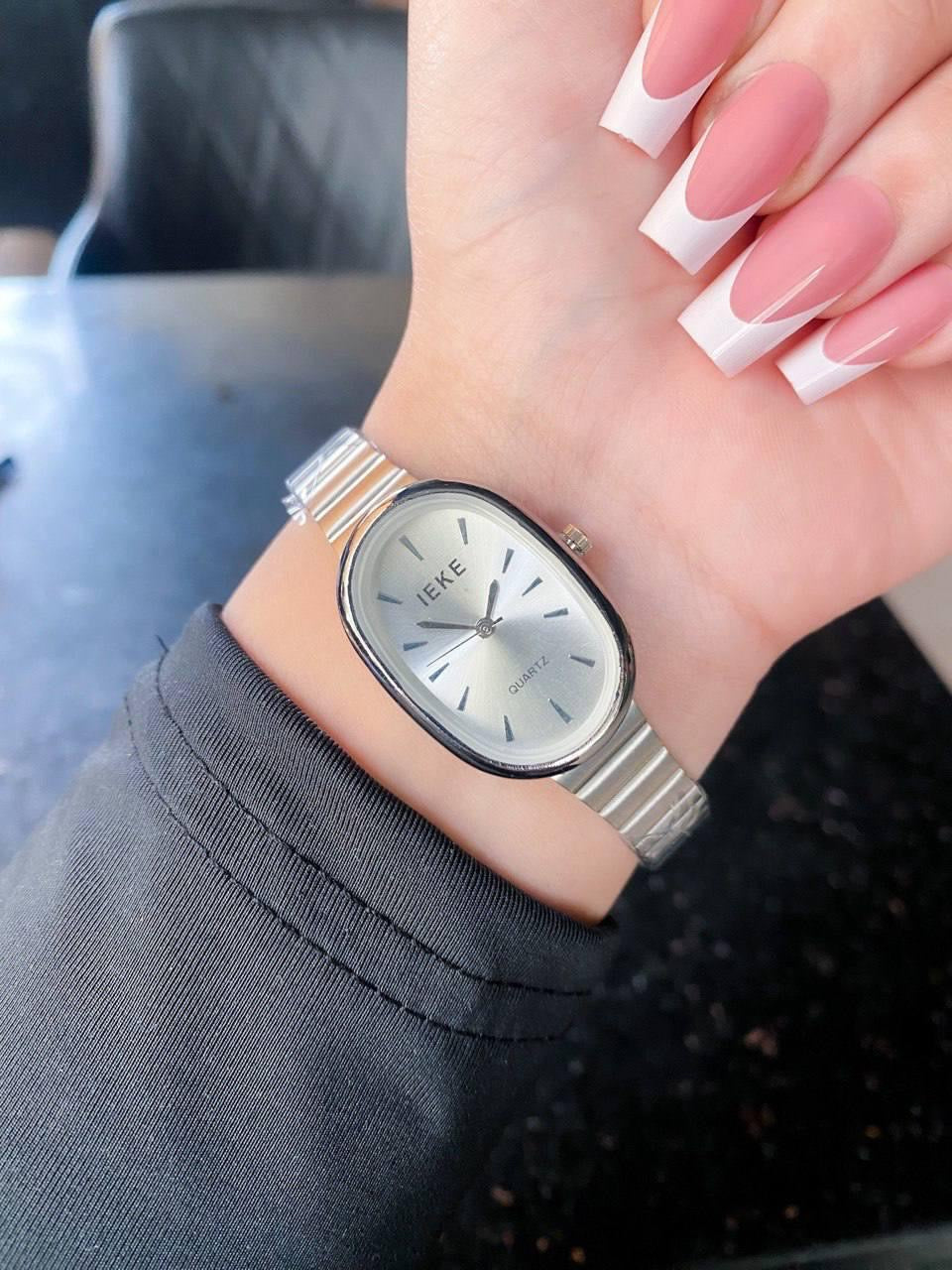 Royal silver in white