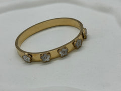 White Pearl Whisper”
