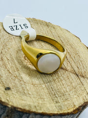 Mother of Pearl Signet Ring