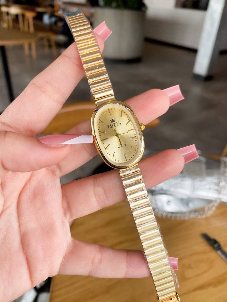 Royal In Gold