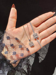 Queen bracelet and necklace in silver