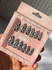 KiKi Nails in Tiger