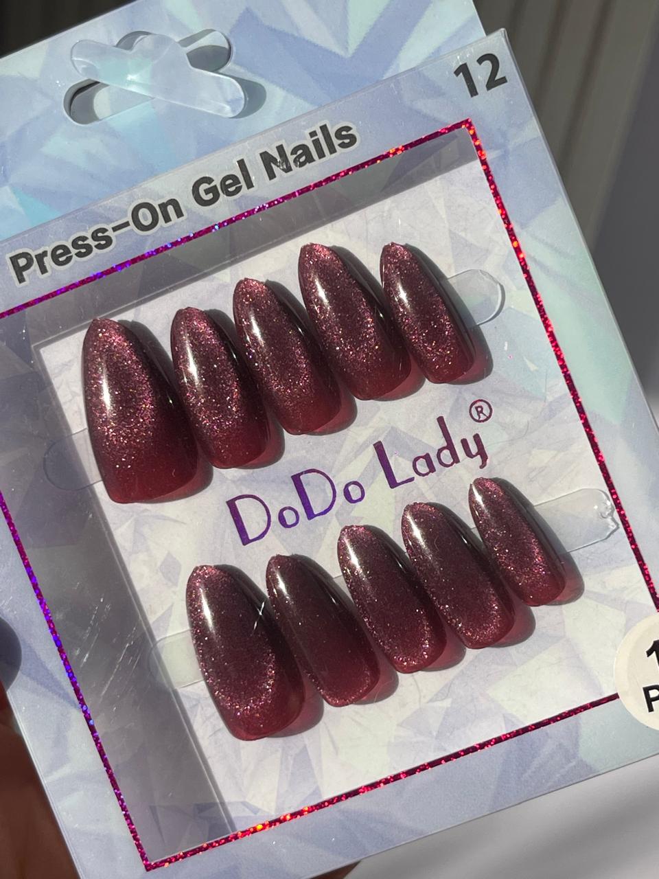 Dodo Lady Nails