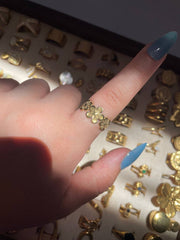 Flowers ring