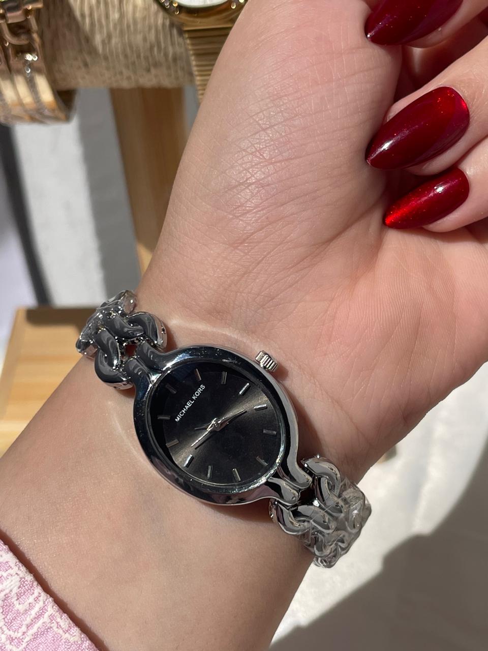 Velora Black Silver Watch